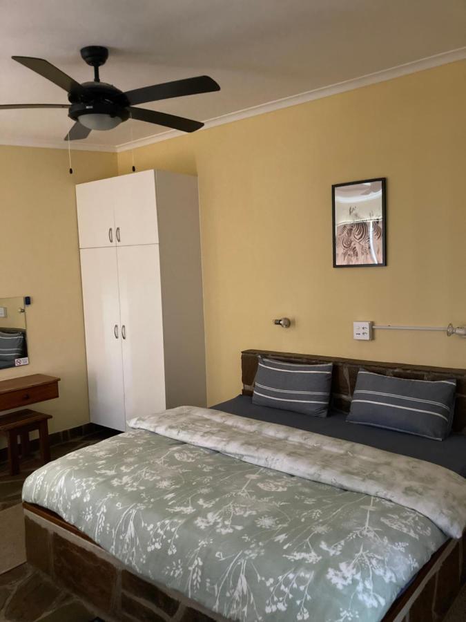 Ramblers Self Catering Accommodation Windhoek Exterior foto
