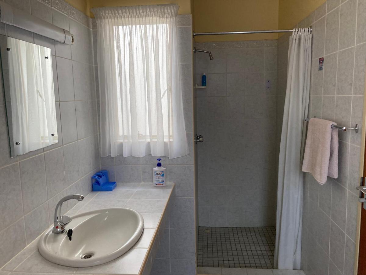 Ramblers Self Catering Accommodation Windhoek Exterior foto