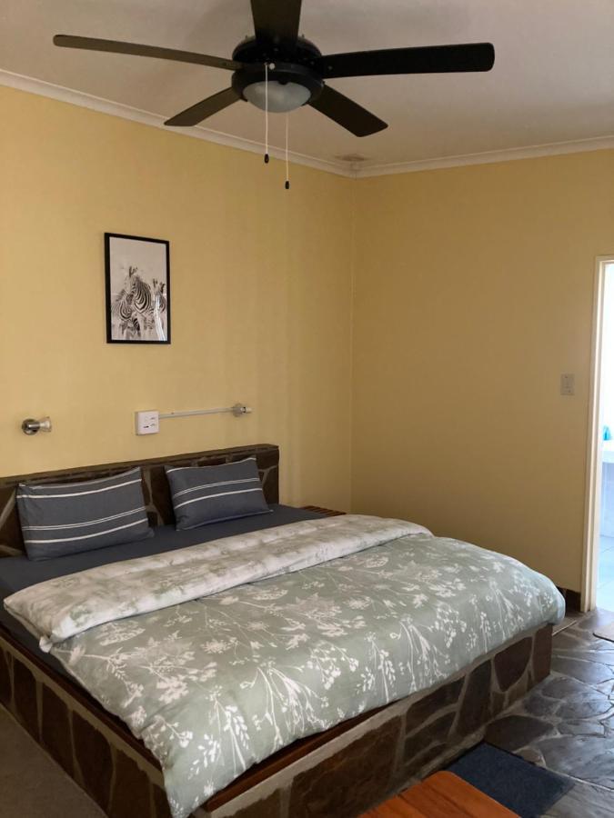 Ramblers Self Catering Accommodation Windhoek Exterior foto