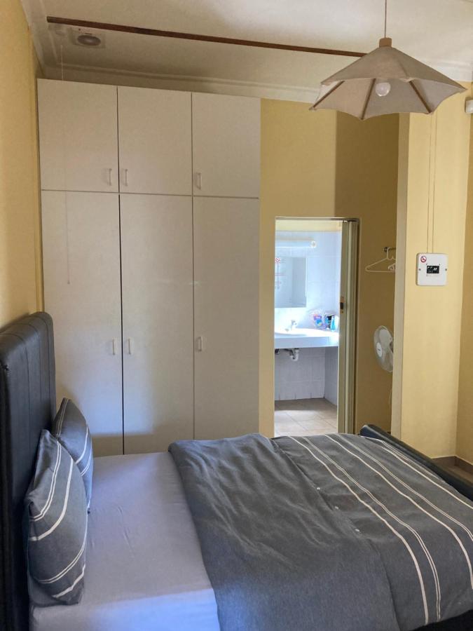 Ramblers Self Catering Accommodation Windhoek Exterior foto