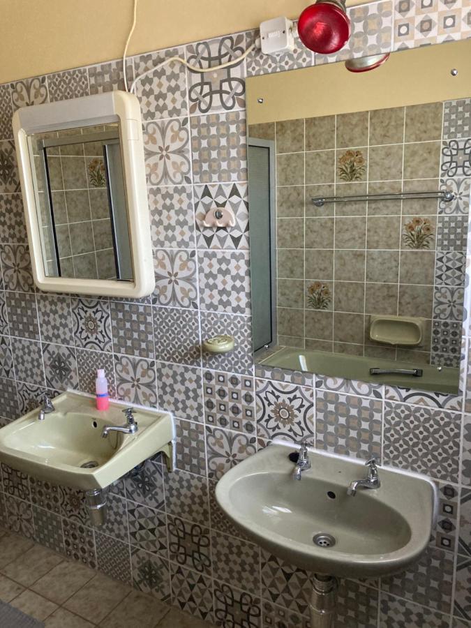 Ramblers Self Catering Accommodation Windhoek Exterior foto
